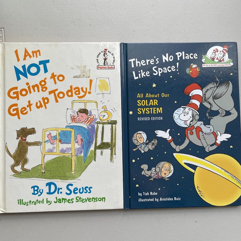 The Cat in the Hat Childrens Books Bundle of 2